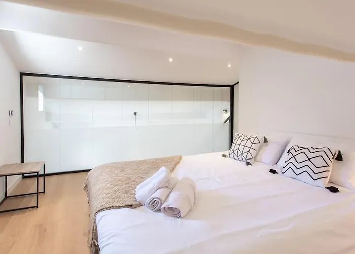 #11 Alex Suite Terrace Parking Ac 2 Bdr 5Mins To Sea