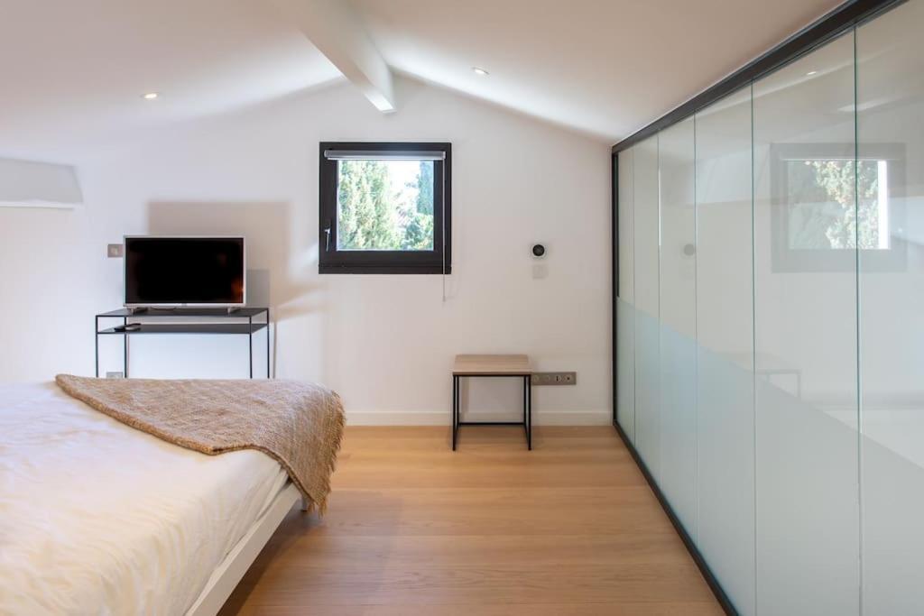 #11 Alex Terrace Parking Ac 2 Bdr 5mins To Sea Apartment Saint-Jean-Cap-Ferrat