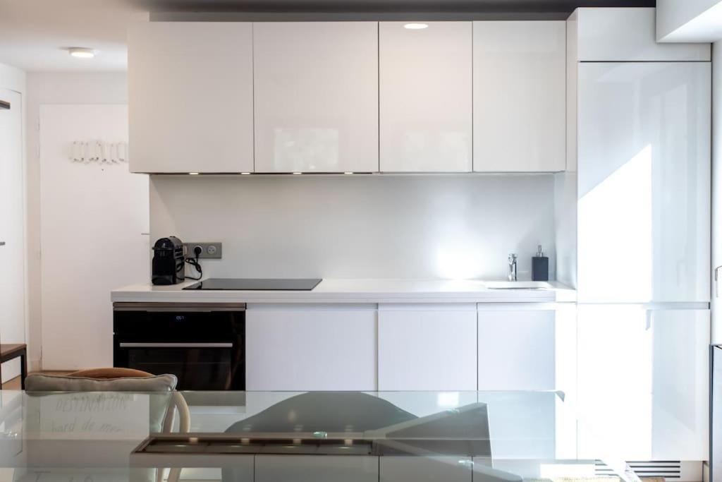 Apartment #11 Alex Terrace Parking Ac 2 Bdr 5mins To Sea Saint-Jean-Cap-Ferrat
